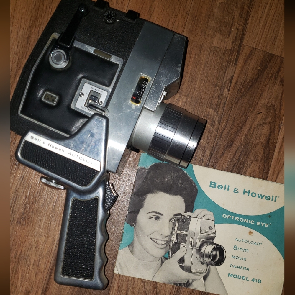 Bell and howell optronic eye 8mm movie camera model 418